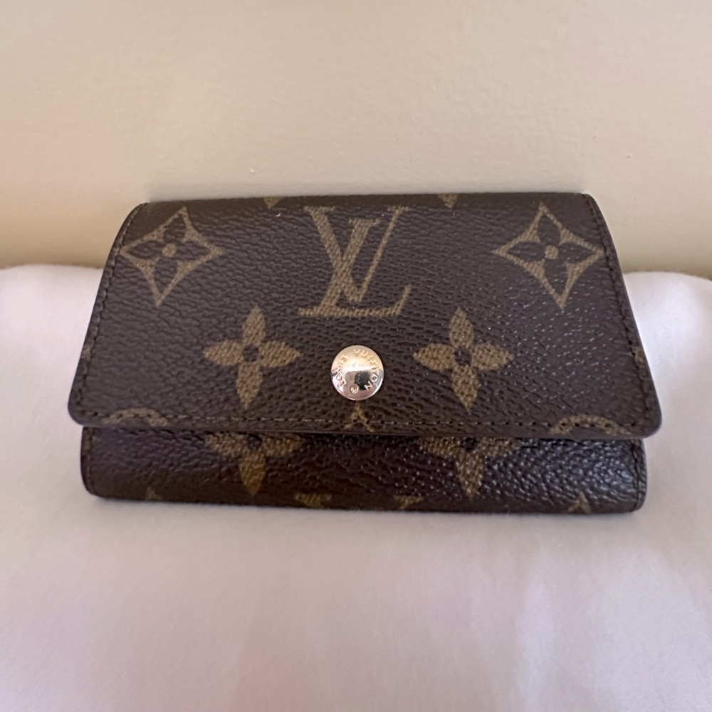 Louis Vuitton Monogram Key Pouch